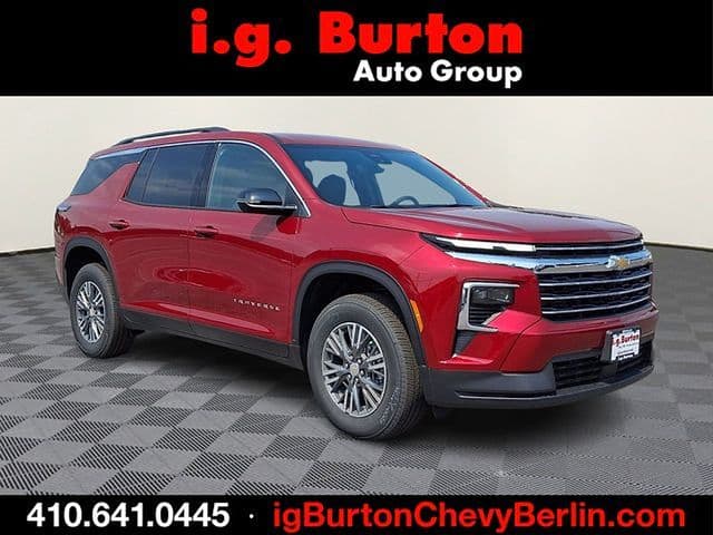 2026 Chevrolet Traverse LT — photo 1 of 18