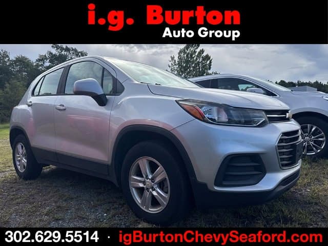 2018 Chevrolet Trax LS — photo 1 of 9
