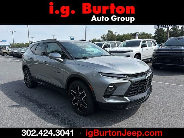 2023 Chevrolet Blazer RS — photo 1 of 10