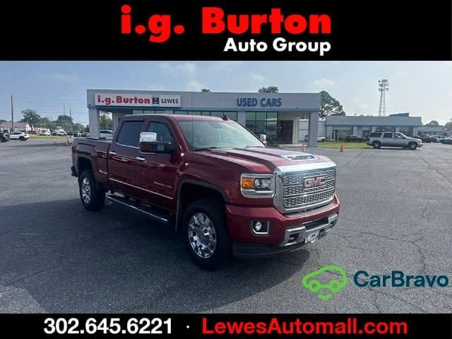 2019 GMC Sierra 2500HD Denali — photo 1 of 10