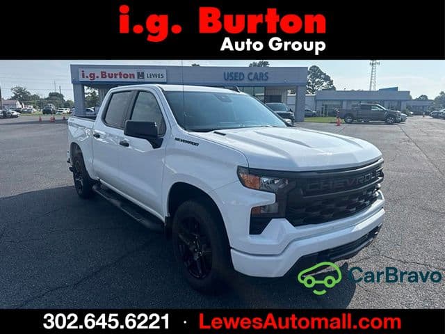 2025 Chevrolet Silverado 1500 Custom — photo 1 of 19