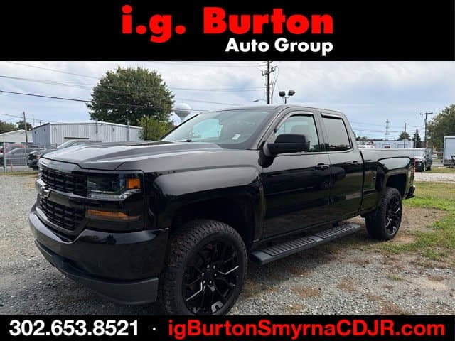 2017 Chevrolet Silverado 1500 Base — photo 1 of 14