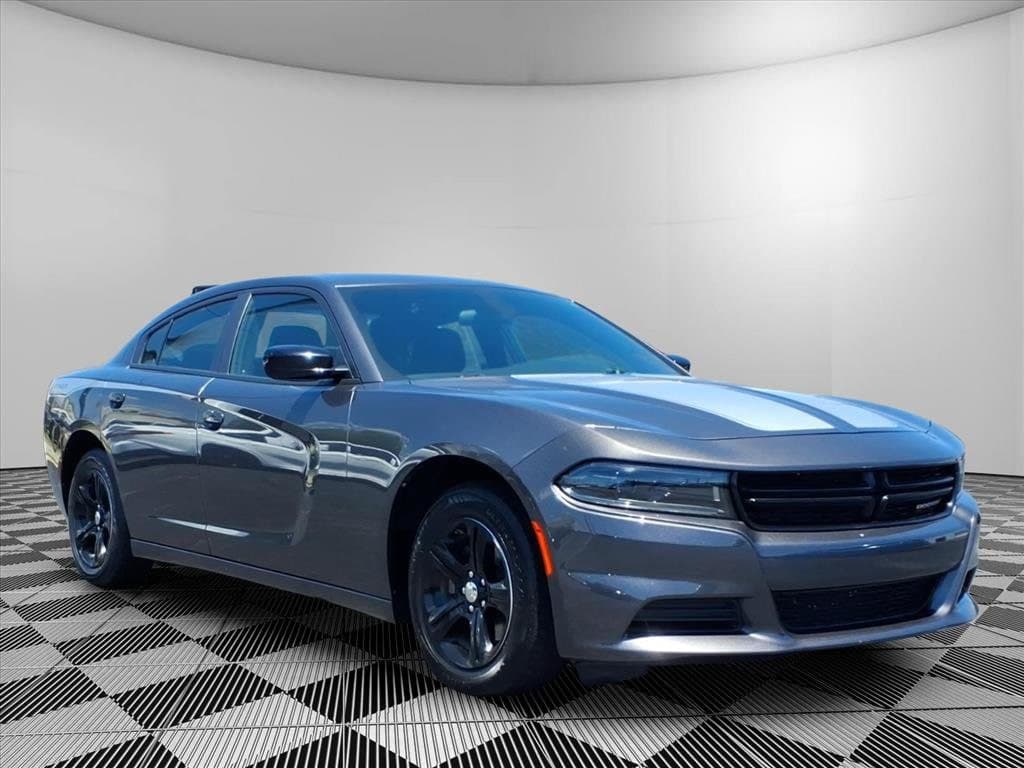 2023 Dodge Charger SXT — photo 1 of 31