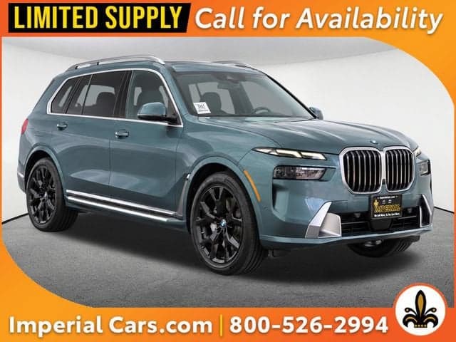 2025 BMW X7 xDrive40i — photo 1 of 13