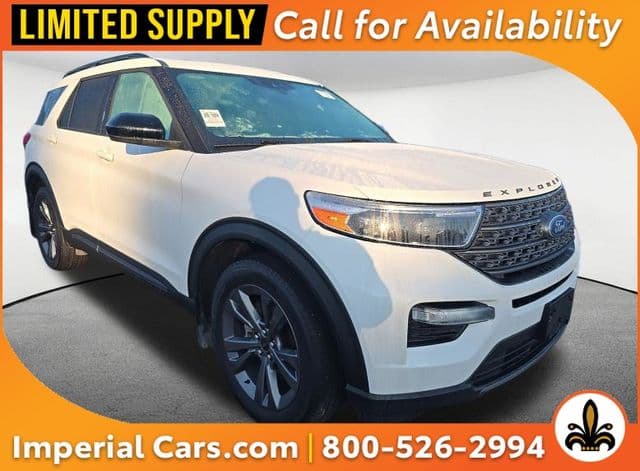 2023 Ford Explorer XLT — photo 1 of 9