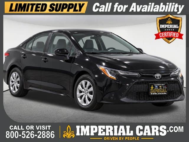 2020 Toyota Corolla LE — photo 1 of 6