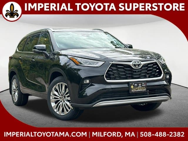 2026 Toyota Highlander Platinum — photo 1 of 58