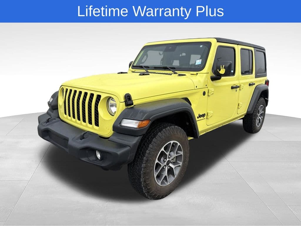 2024 Jeep Wrangler Sport — photo 1 of 33