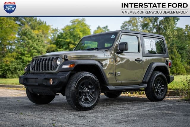 2025 Jeep Wrangler Sport — photo 1 of 34