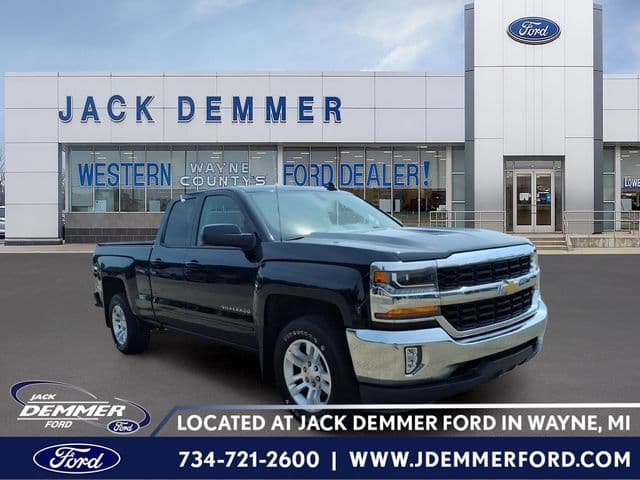 2018 Chevrolet Silverado 1500 LT — photo 1 of 20