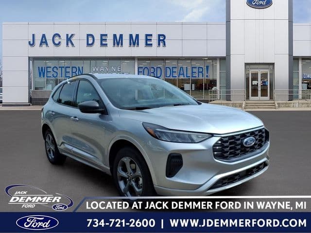 2024 Ford Escape ST-Line — photo 1 of 21