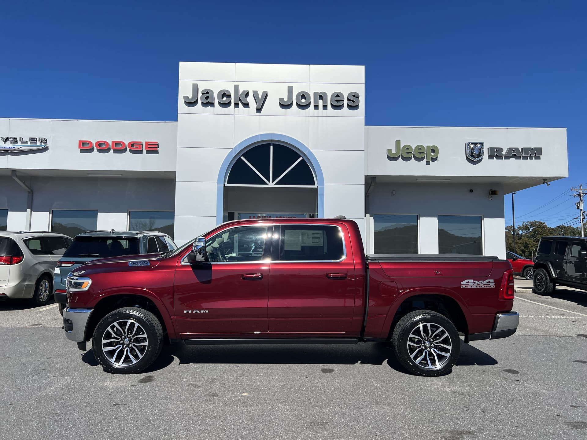 2025 RAM 1500 Longhorn — photo 1 of 54