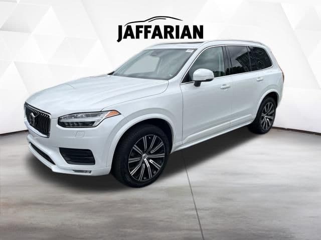2023 Volvo XC90 Core — photo 1 of 8