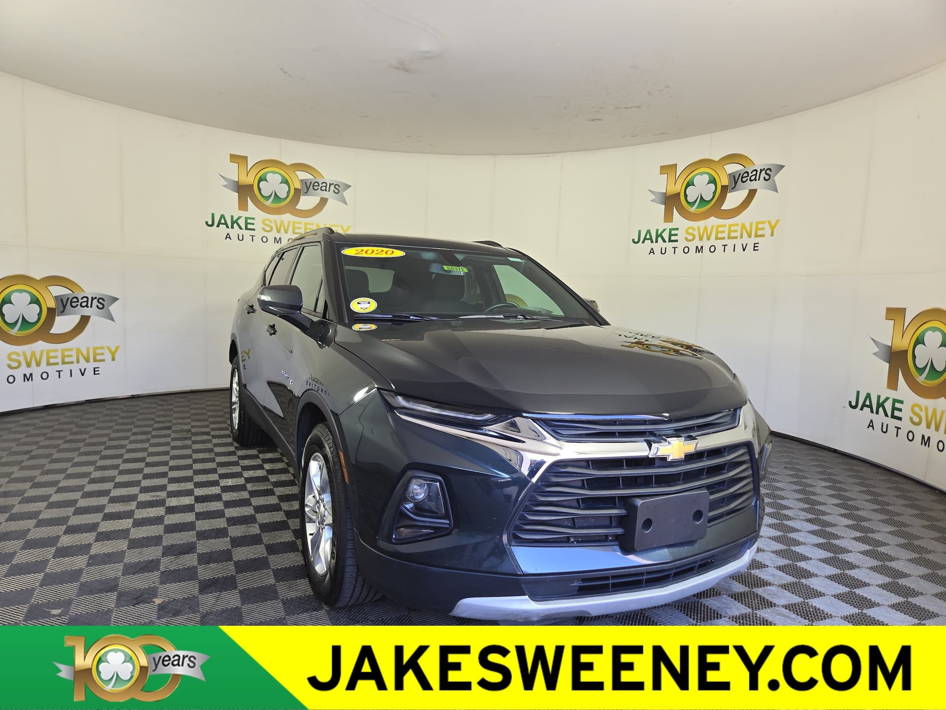 2020 Chevrolet Blazer LT — photo 1 of 31
