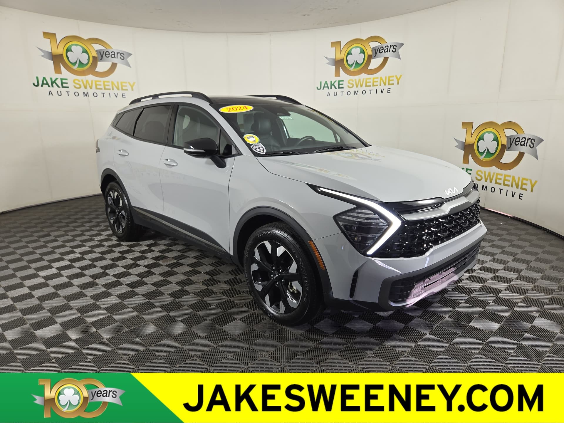 2024 Kia Sportage X-Line — photo 1 of 35