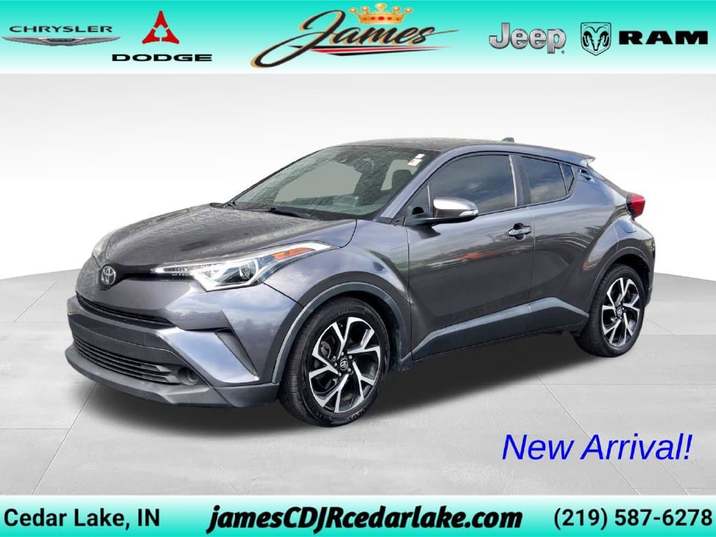 2019 Toyota C-HR XLE — photo 1 of 34