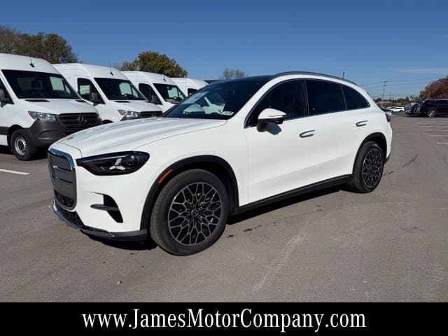 2027 Mercedes-Benz GLC GLC 400 Electric — photo 1 of 21