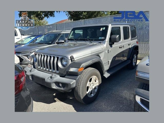 2021 Jeep Wrangler Base — photo 1 of 8