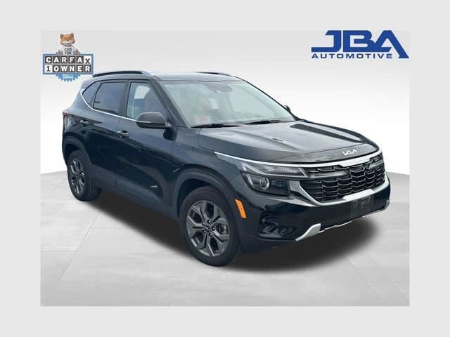 2024 Kia Seltos S — photo 1 of 7