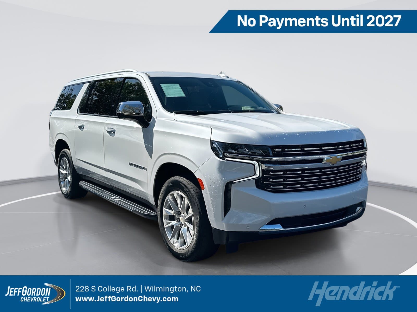 2023 Chevrolet Suburban Premier — photo 1 of 11