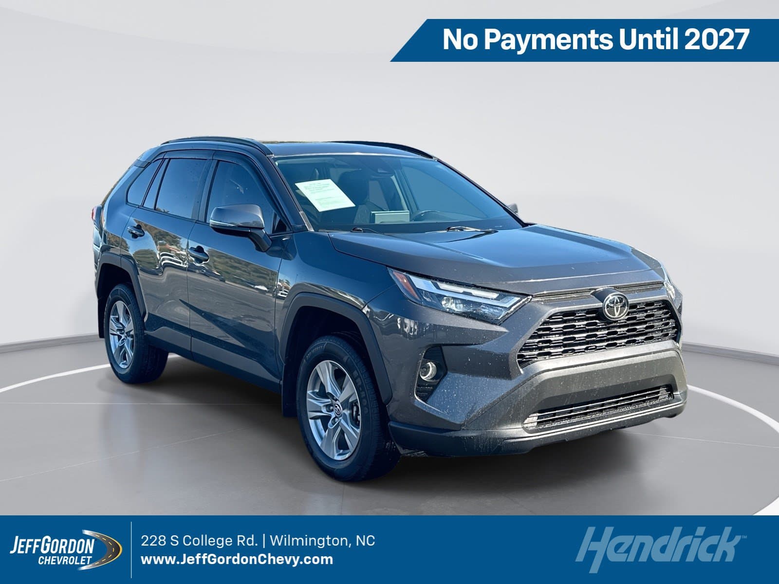 2024 Toyota RAV4 XLE — photo 1 of 11