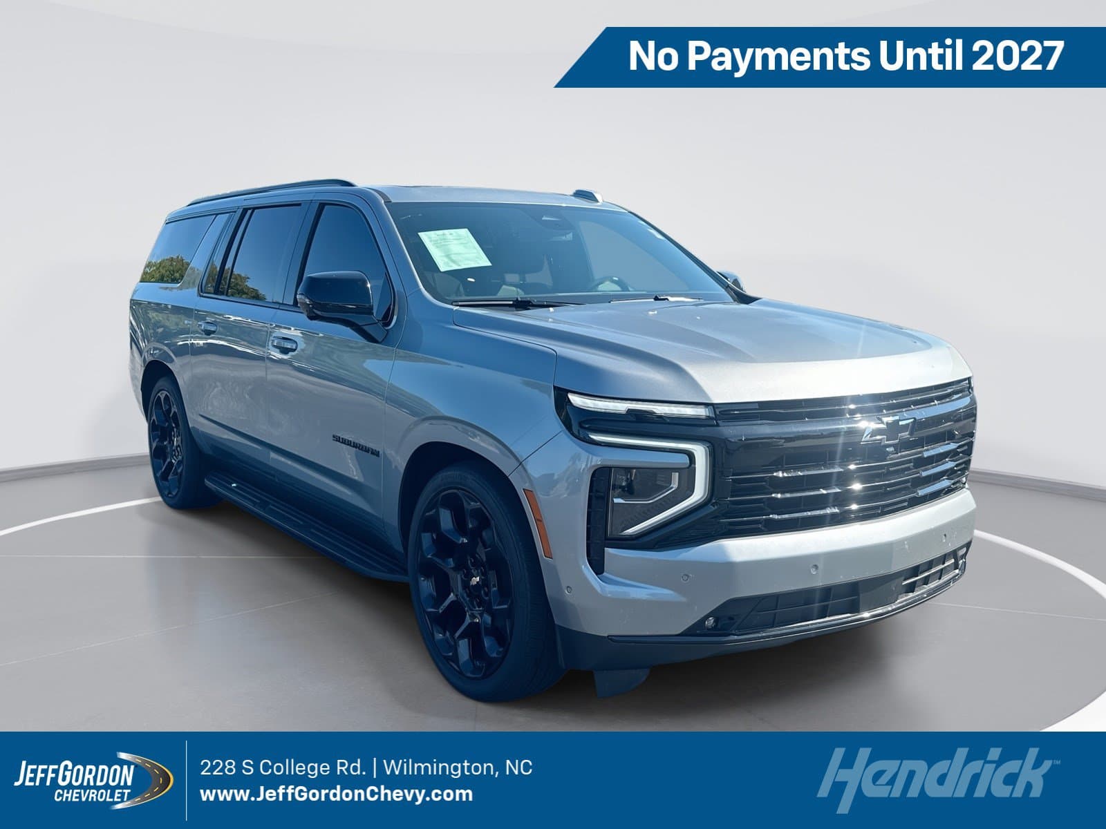 2025 Chevrolet Suburban RST — photo 1 of 11