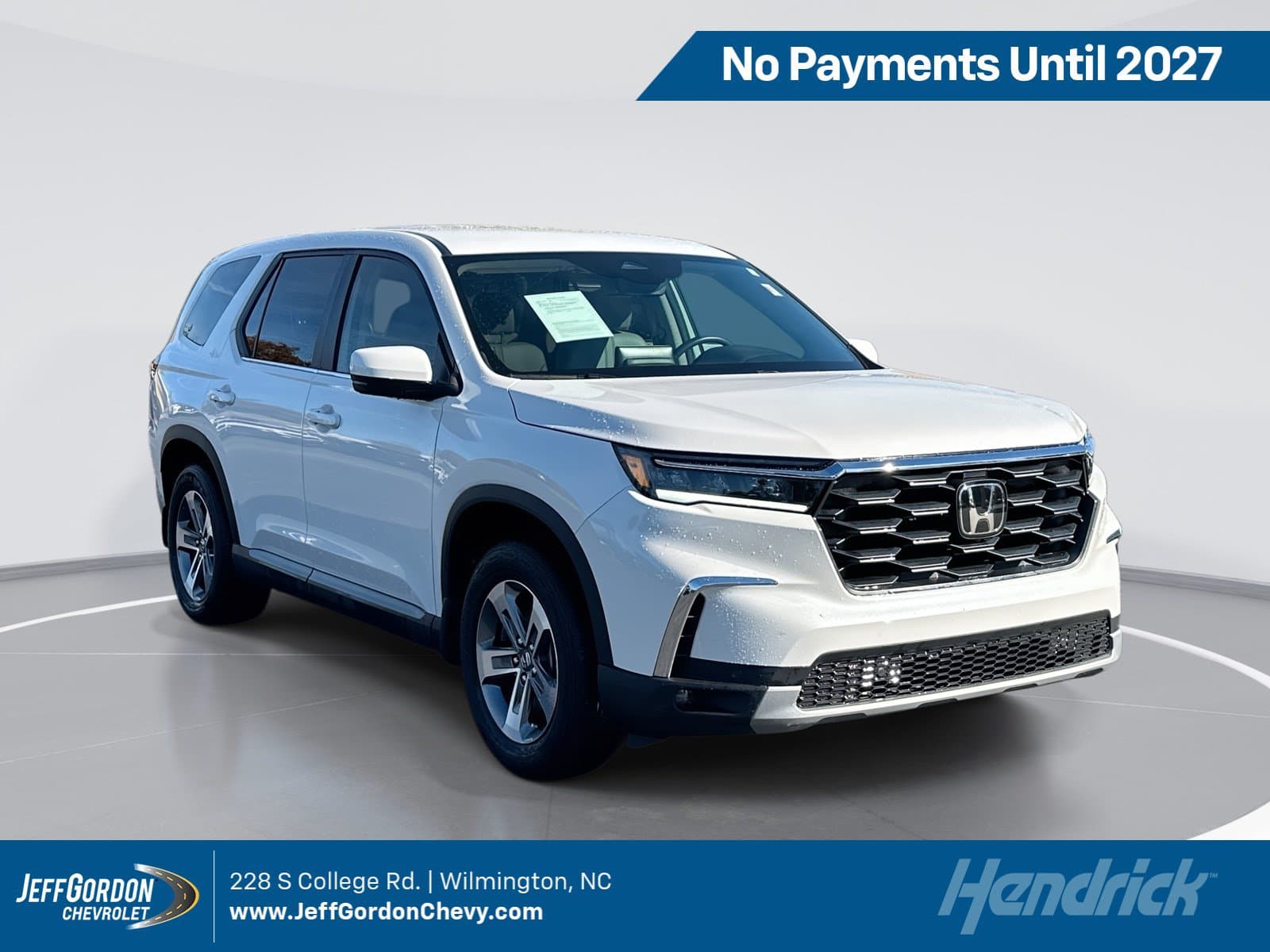 2025 Honda Pilot EX-L — photo 1 of 11
