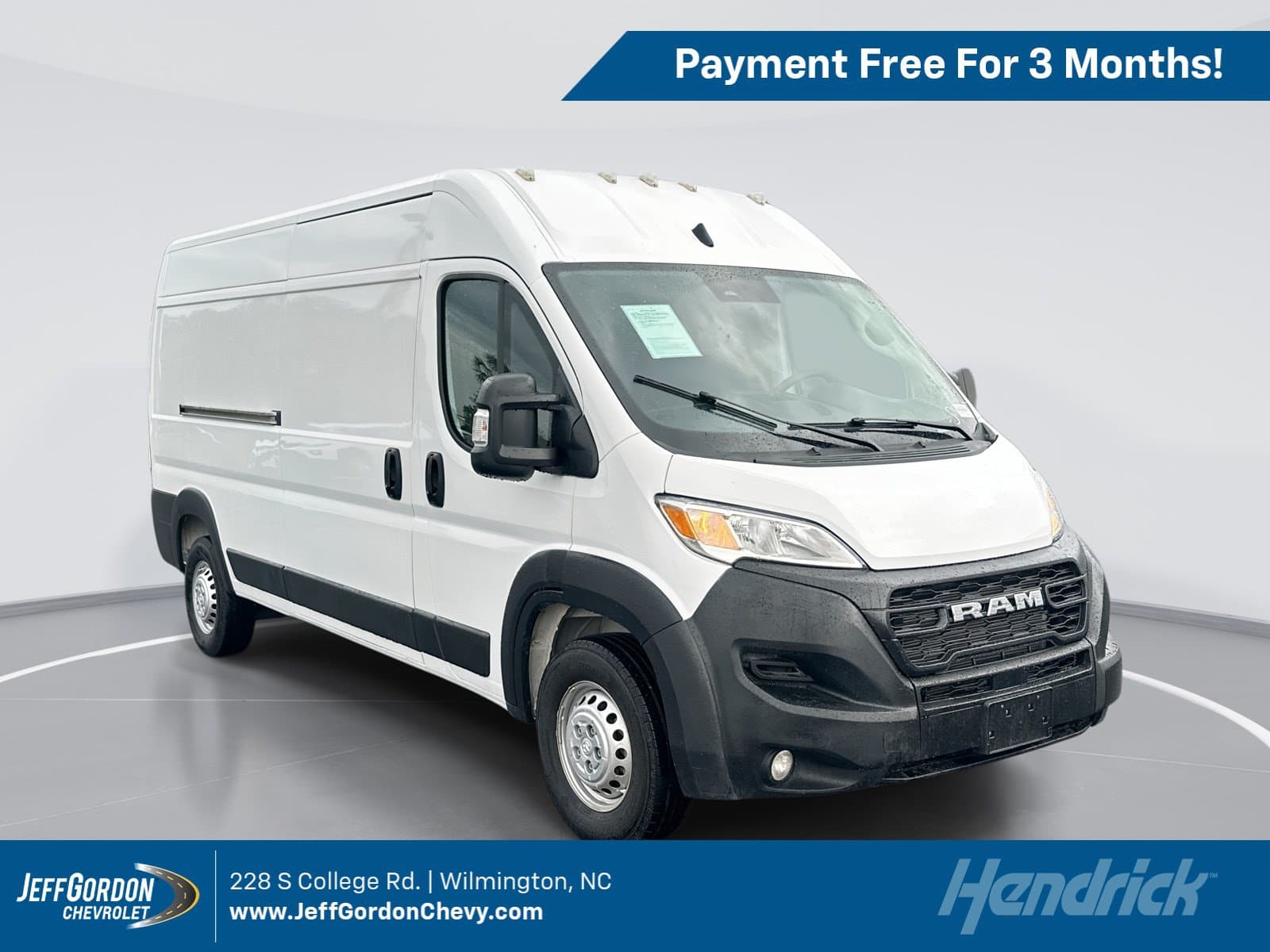 2025 RAM Promaster Cargo Van Tradesman — photo 1 of 22