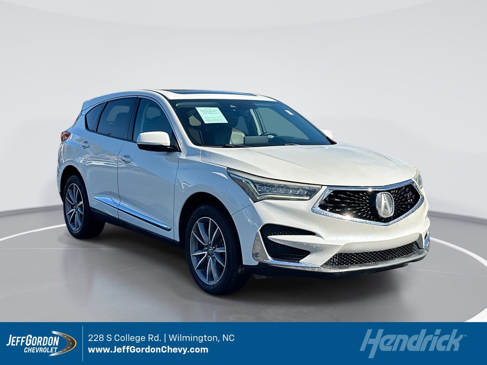 2019 Acura RDX w/Technology Pkg — photo 1 of 11