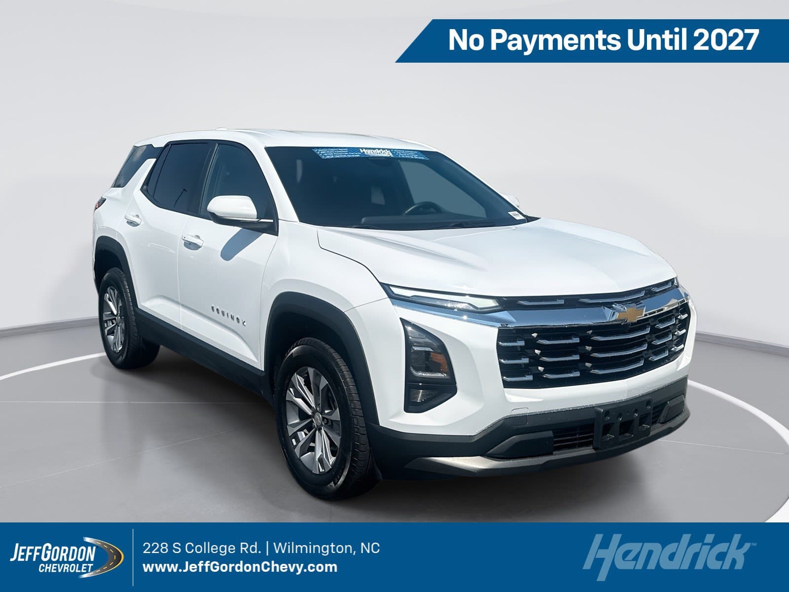2025 Chevrolet Equinox AWD LT — photo 1 of 35