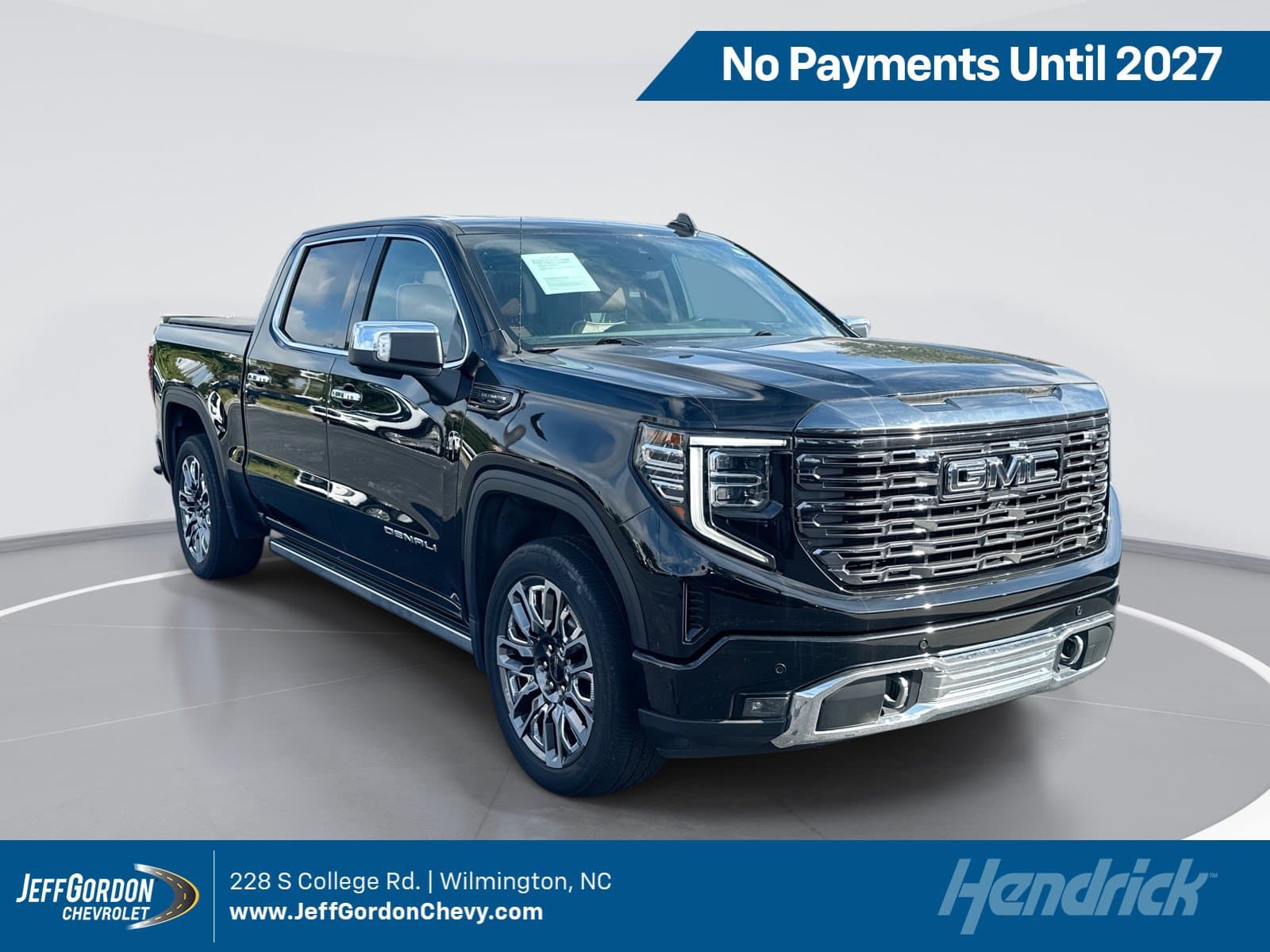 2024 GMC Sierra 1500 Denali Ultimate — photo 1 of 11