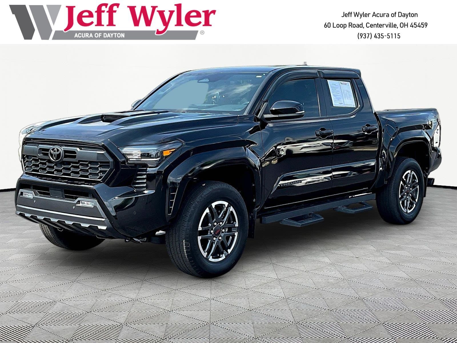 2024 Toyota Tacoma TRD Sport — photo 1 of 40