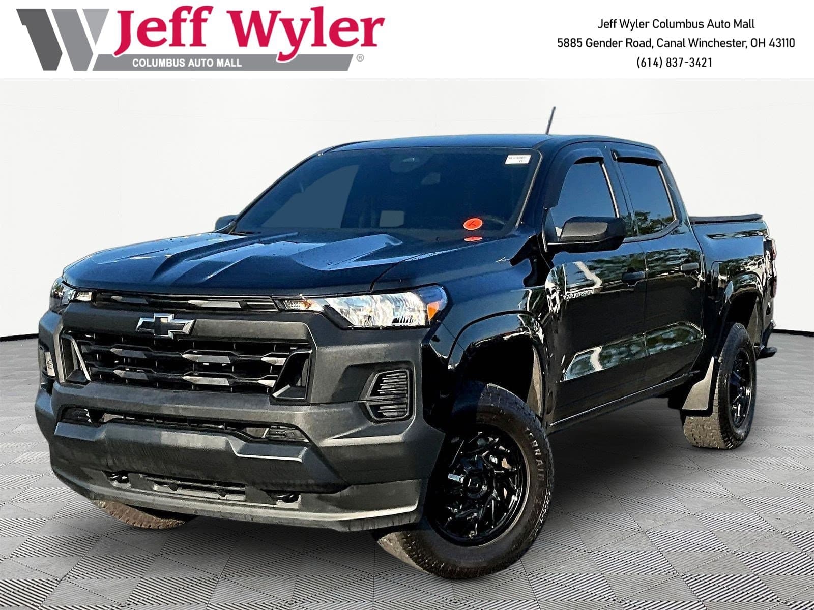 2025 Chevrolet Colorado 4WD Crew Cab WT — photo 1 of 41