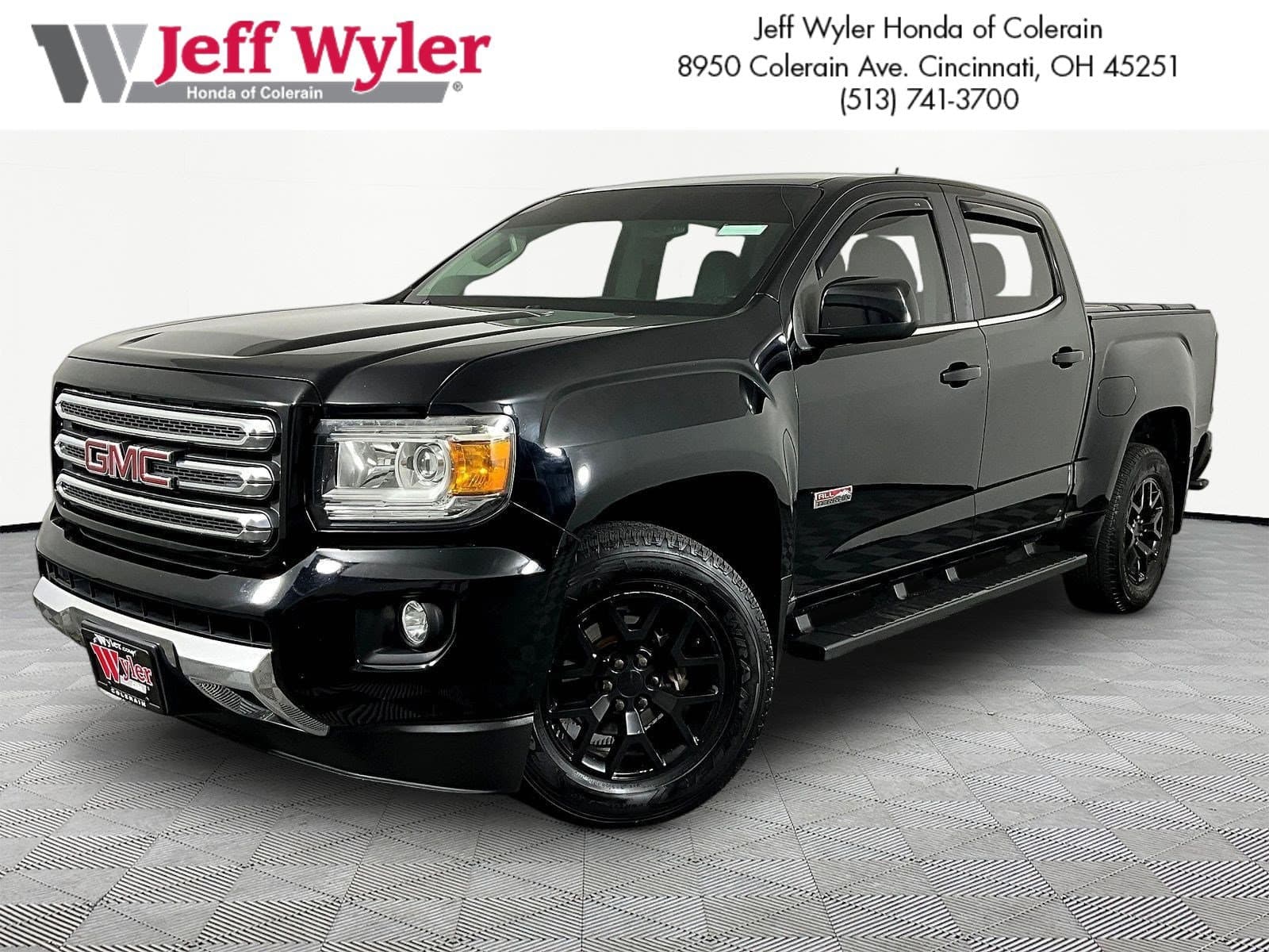 2015 GMC Canyon 4WD Crew Cab 128.3 SLE — photo 1 of 44