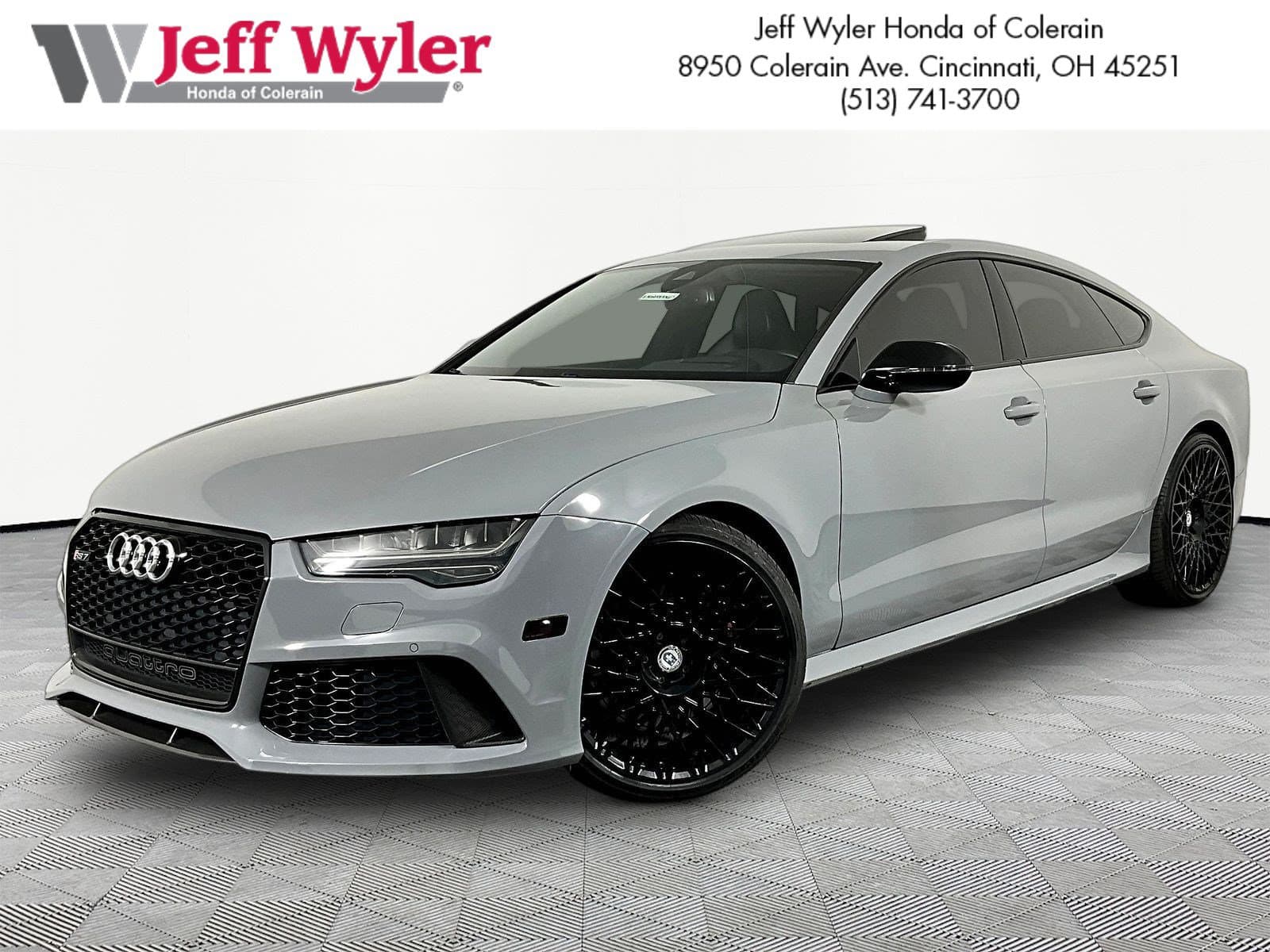 2016 Audi RS 7 4dr HB Prestige — photo 1 of 44