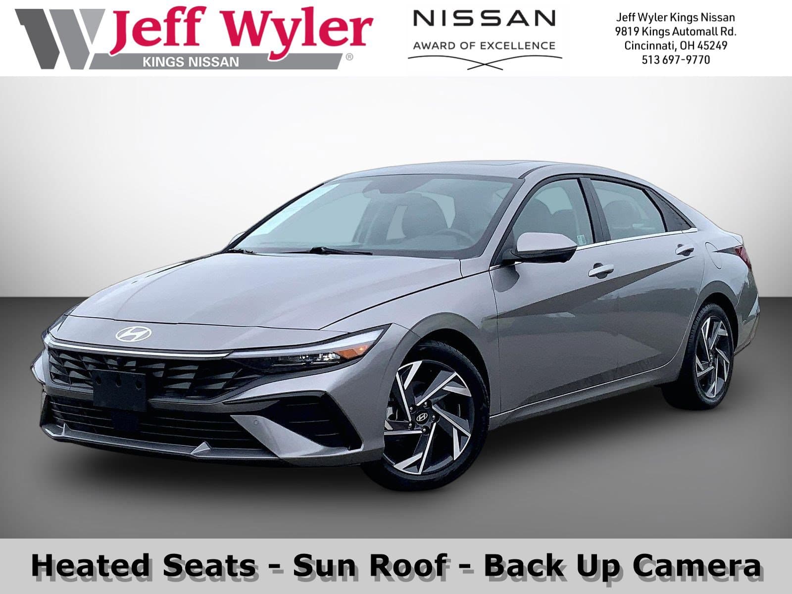 2024 Hyundai Elantra Limited IVT — photo 1 of 42