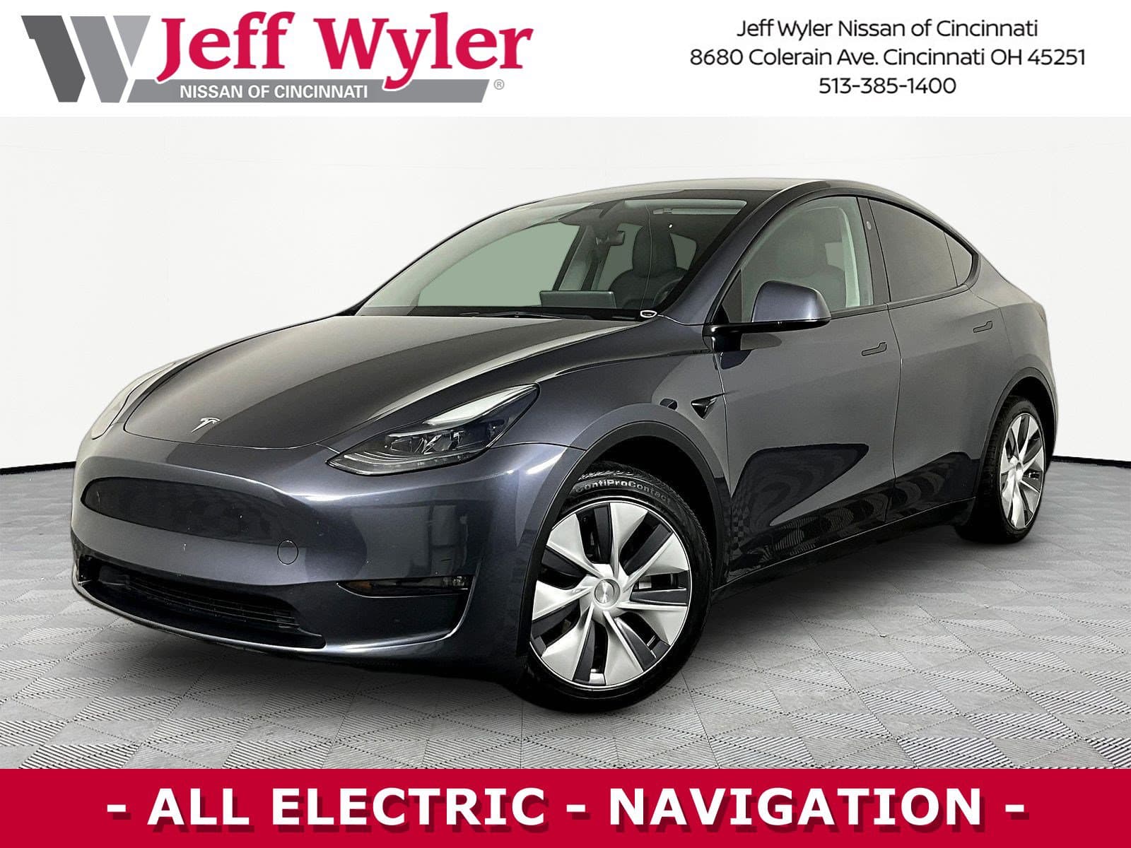 2023 Tesla Model Y Long Range — photo 1 of 44