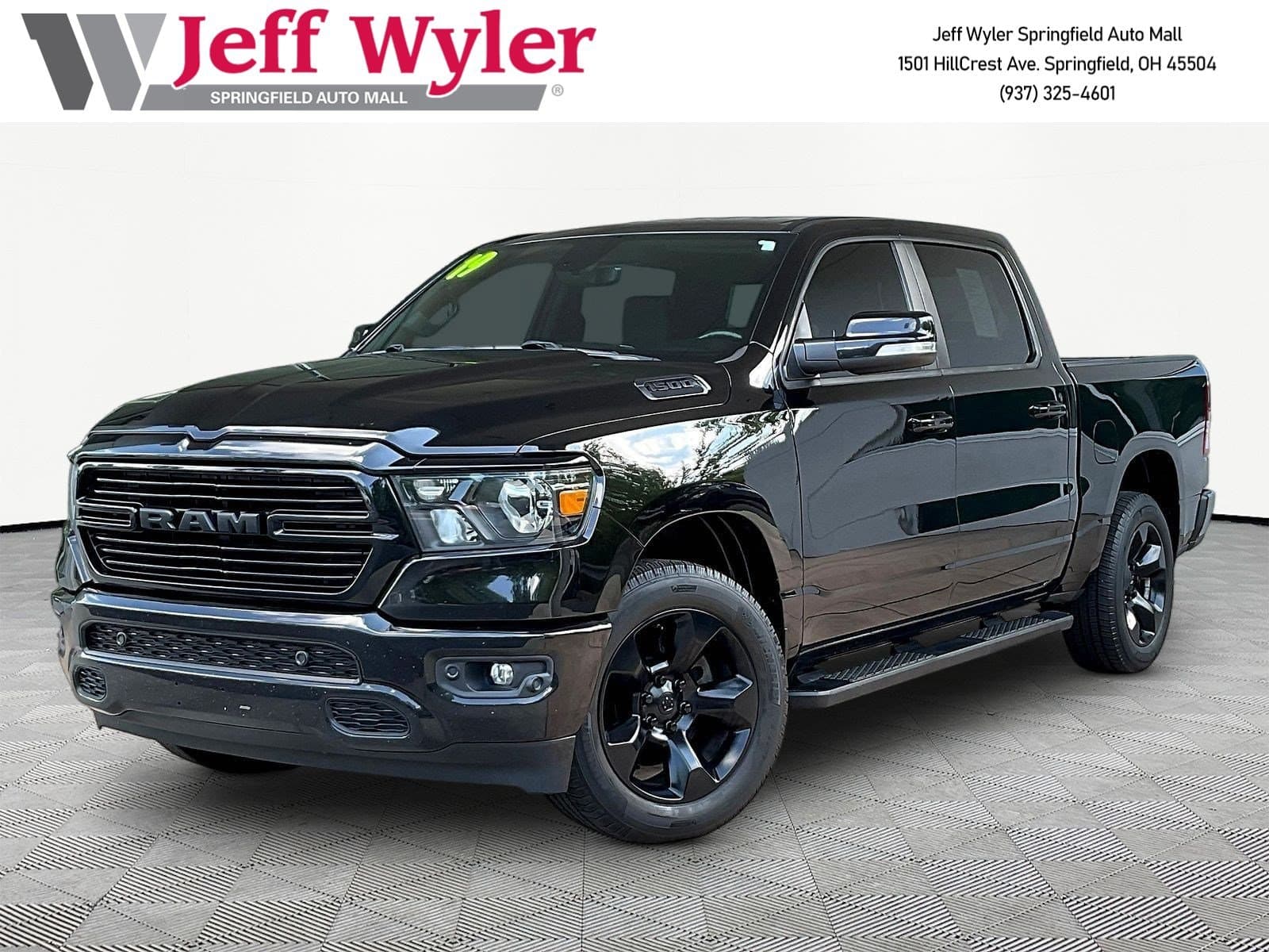 2019 RAM 1500 Big Horn/Lone Star 4x4 Crew Cab 57 Box — photo 1 of 38