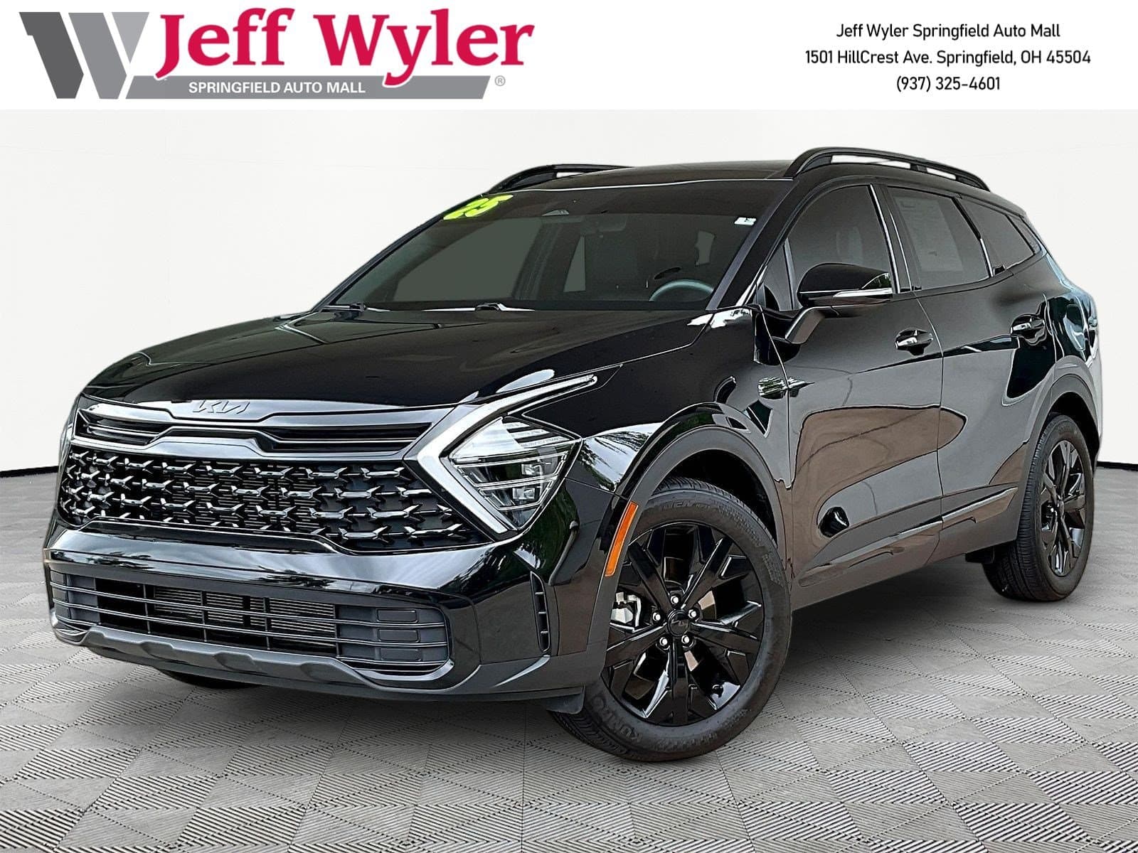 2025 Kia Sportage X-Line AWD — photo 1 of 36