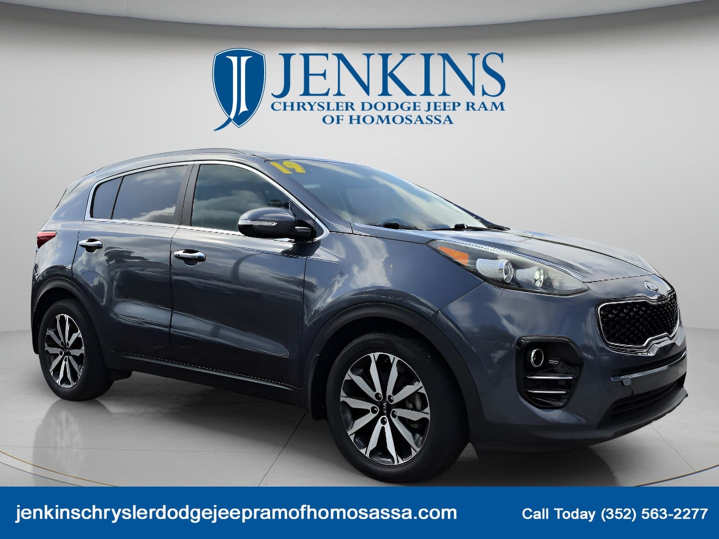 2019 Kia Sportage EX — photo 1 of 39