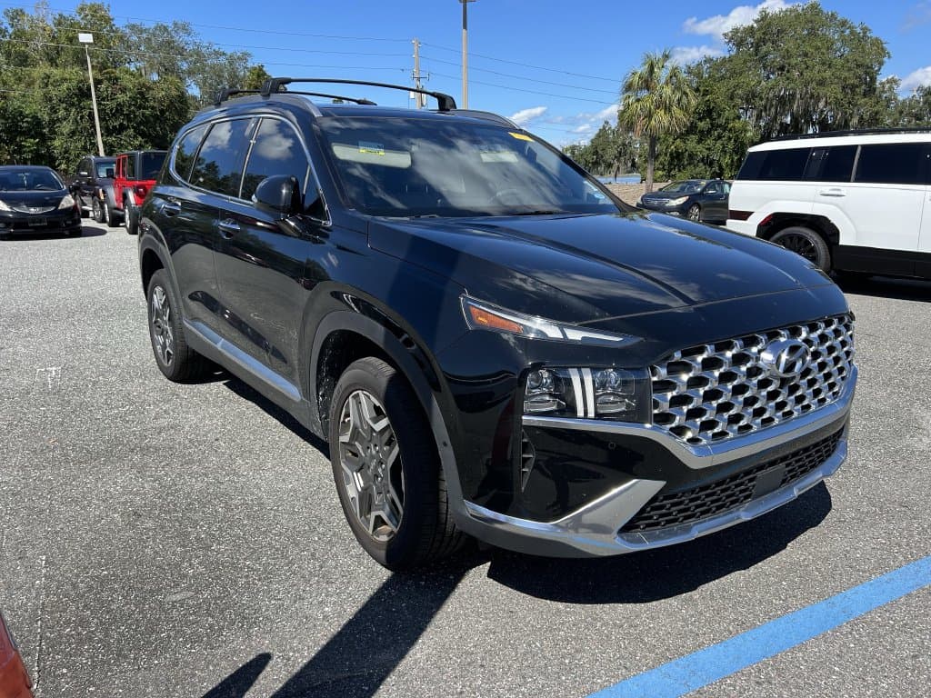 2022 Hyundai Santa Fe Limited — photo 1 of 12