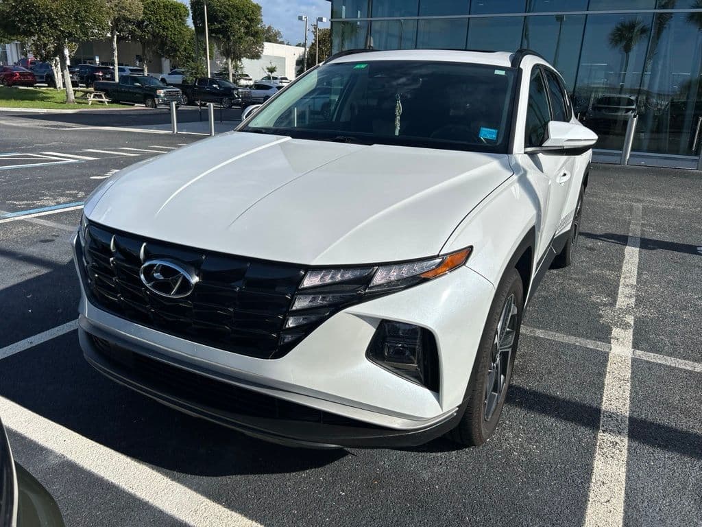2022 Hyundai Tucson SEL — photo 1 of 2