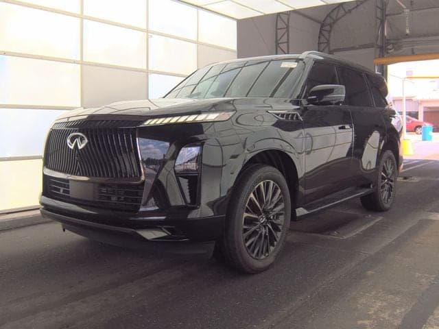 2025 INFINITI QX80 AUTOGRAPH — photo 1 of 6