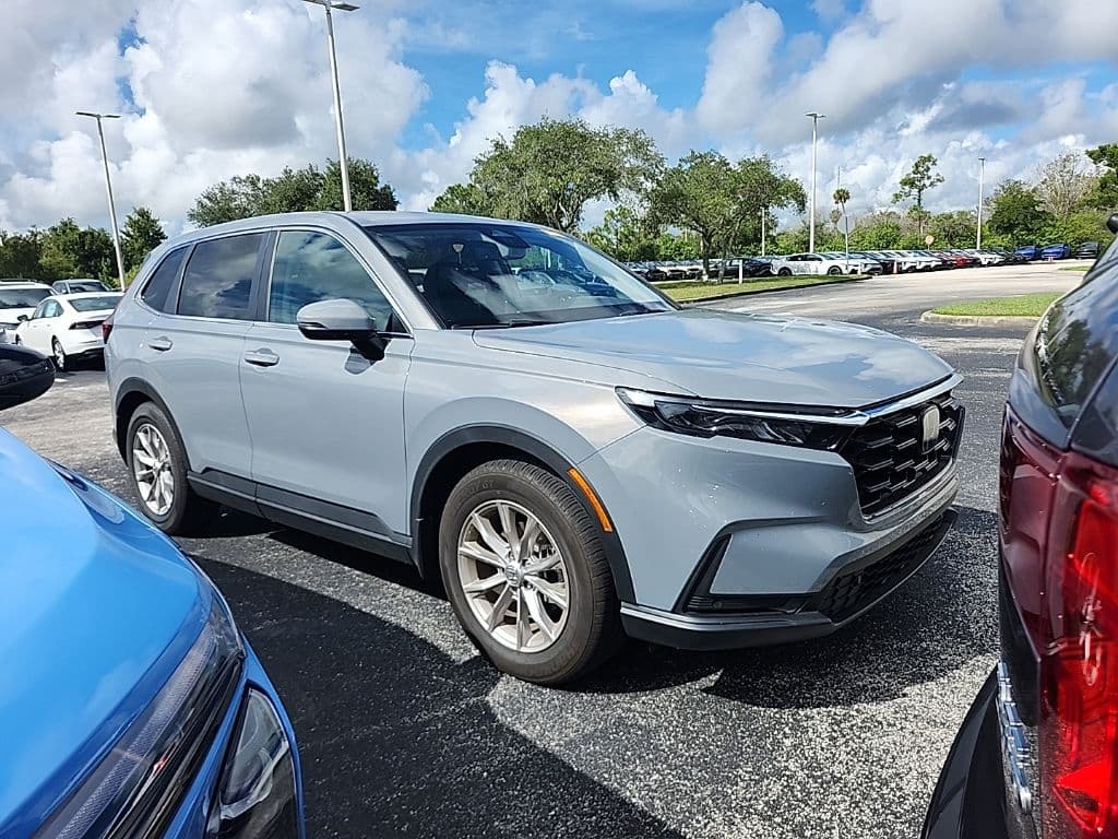 2025 Honda CR-V EX-L — photo 1 of 10
