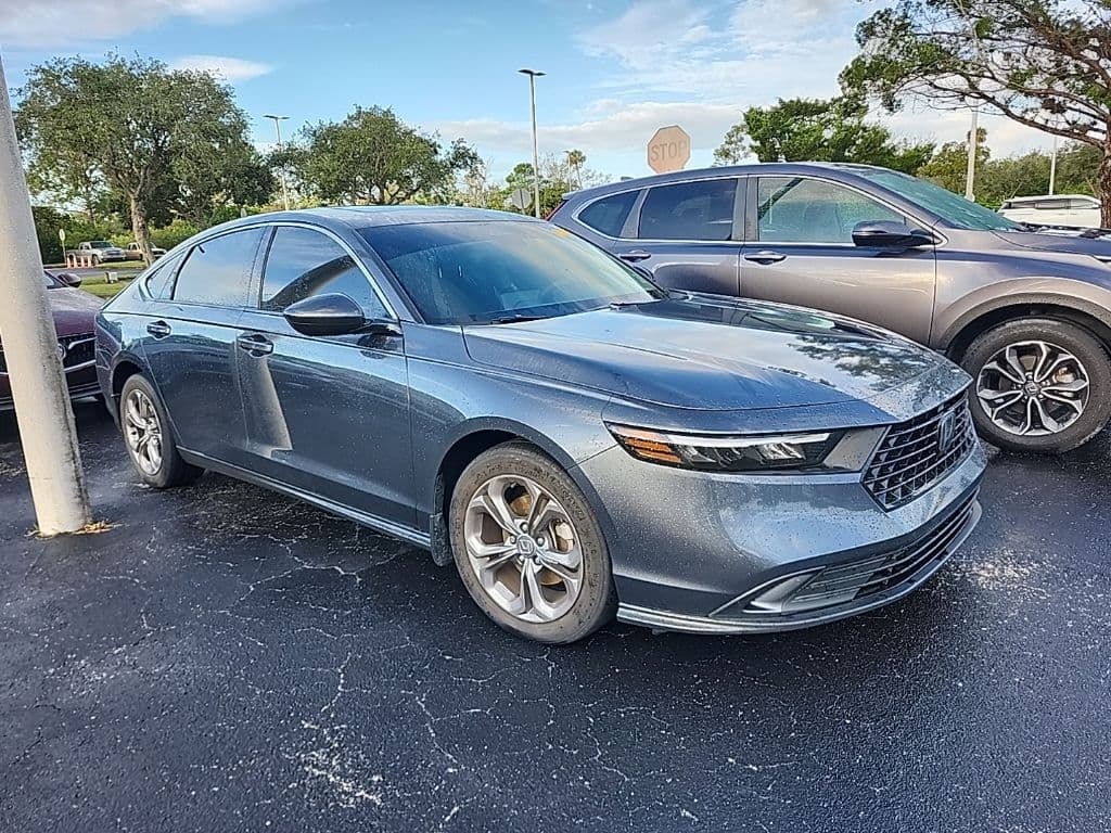 2024 Honda Accord Sedan EX — photo 1 of 8