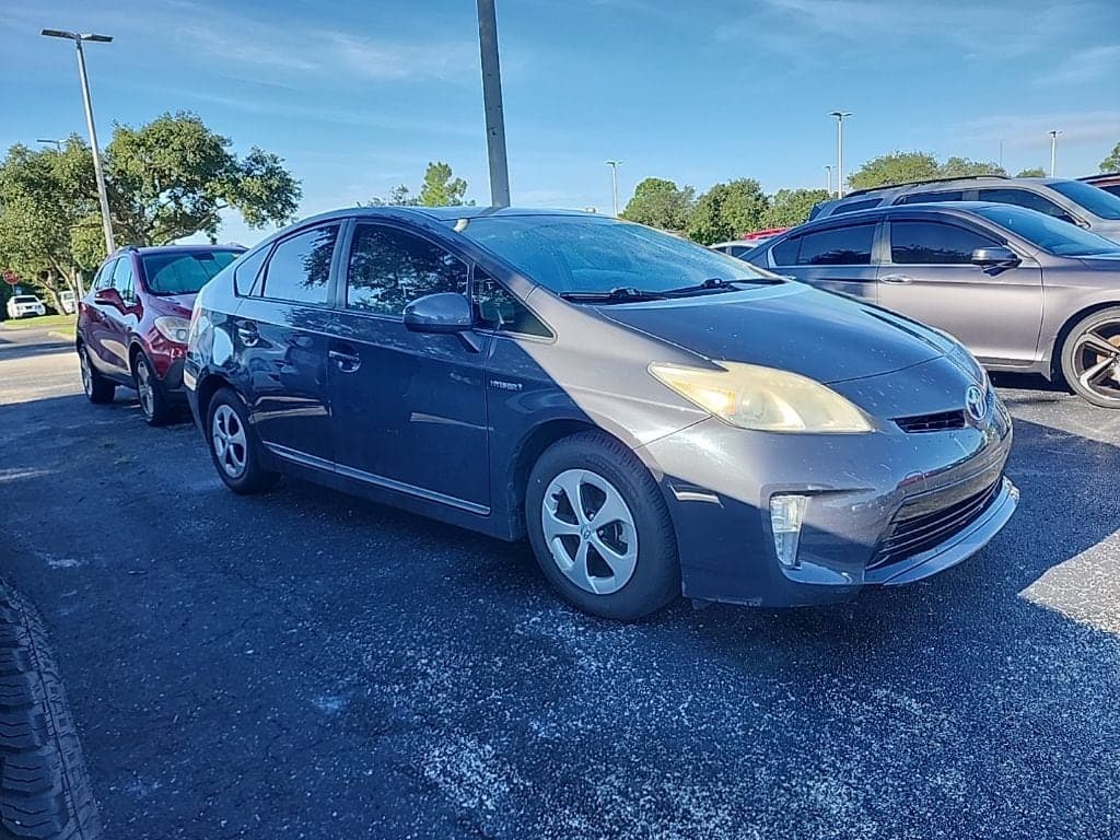 2012 Toyota Prius Two — photo 1 of 8