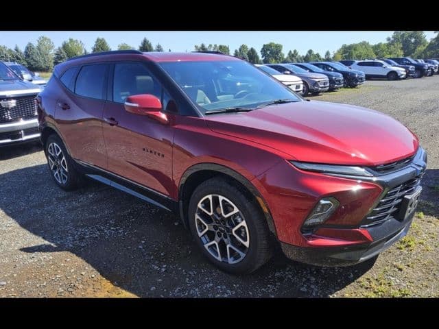 2025 Chevrolet Blazer RS — photo 1 of 11