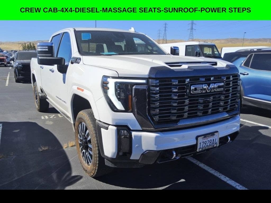 2024 GMC Sierra 2500HD Denali Ultimate — photo 1 of 10