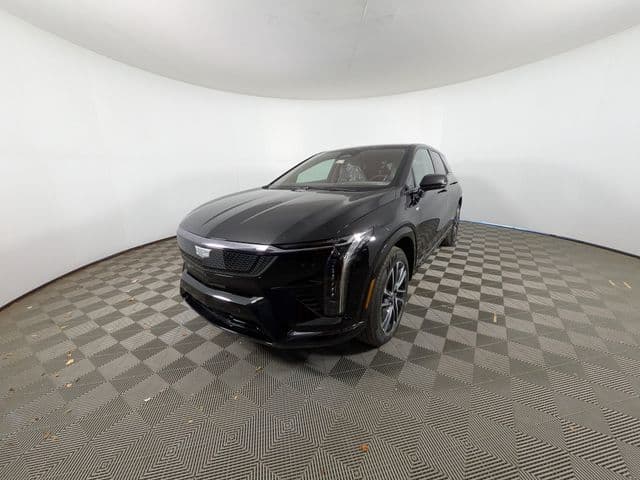 2027 Cadillac OPTIQ Sport — photo 1 of 37