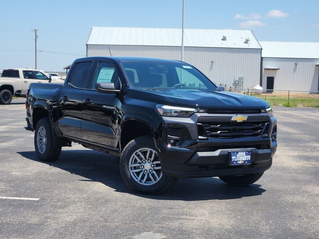 2026 Chevrolet Colorado LT — photo 1 of 30